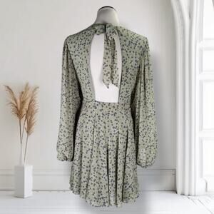 Ever New Melbourne Floral Mini Dress Open Back Tie Cottagecore Size US 6